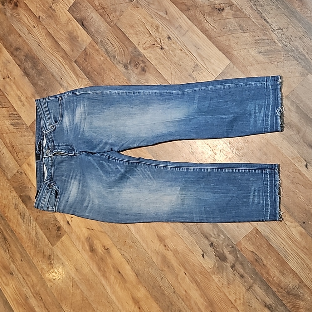 👖KUT FROM THE KLOTH DISTRESSED CROPPED JEANS👖